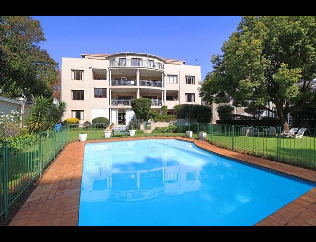3 BEDROOM APARTMENT TO LET IN DUNKELD WEST